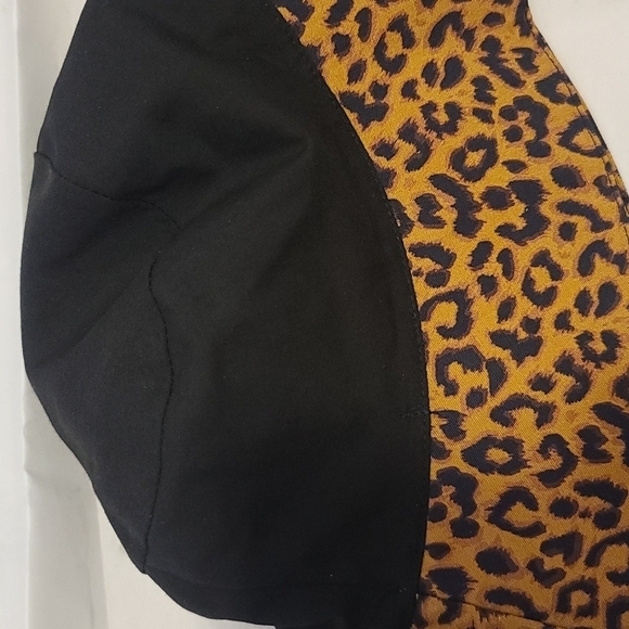 NWT Steve Madden animal print leopard nylon Printed bucket hat sun protection - Picture 5 of 5
